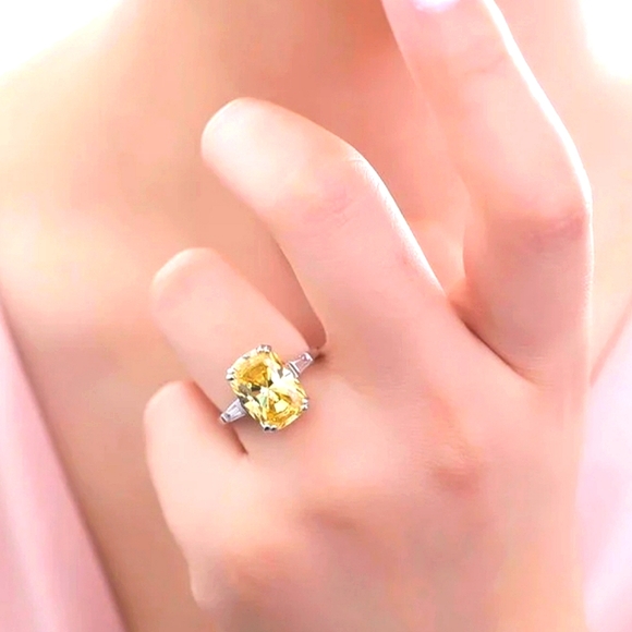 ♥️ ROYAL CANARY STERLING SILVER RING - Picture 2 of 4